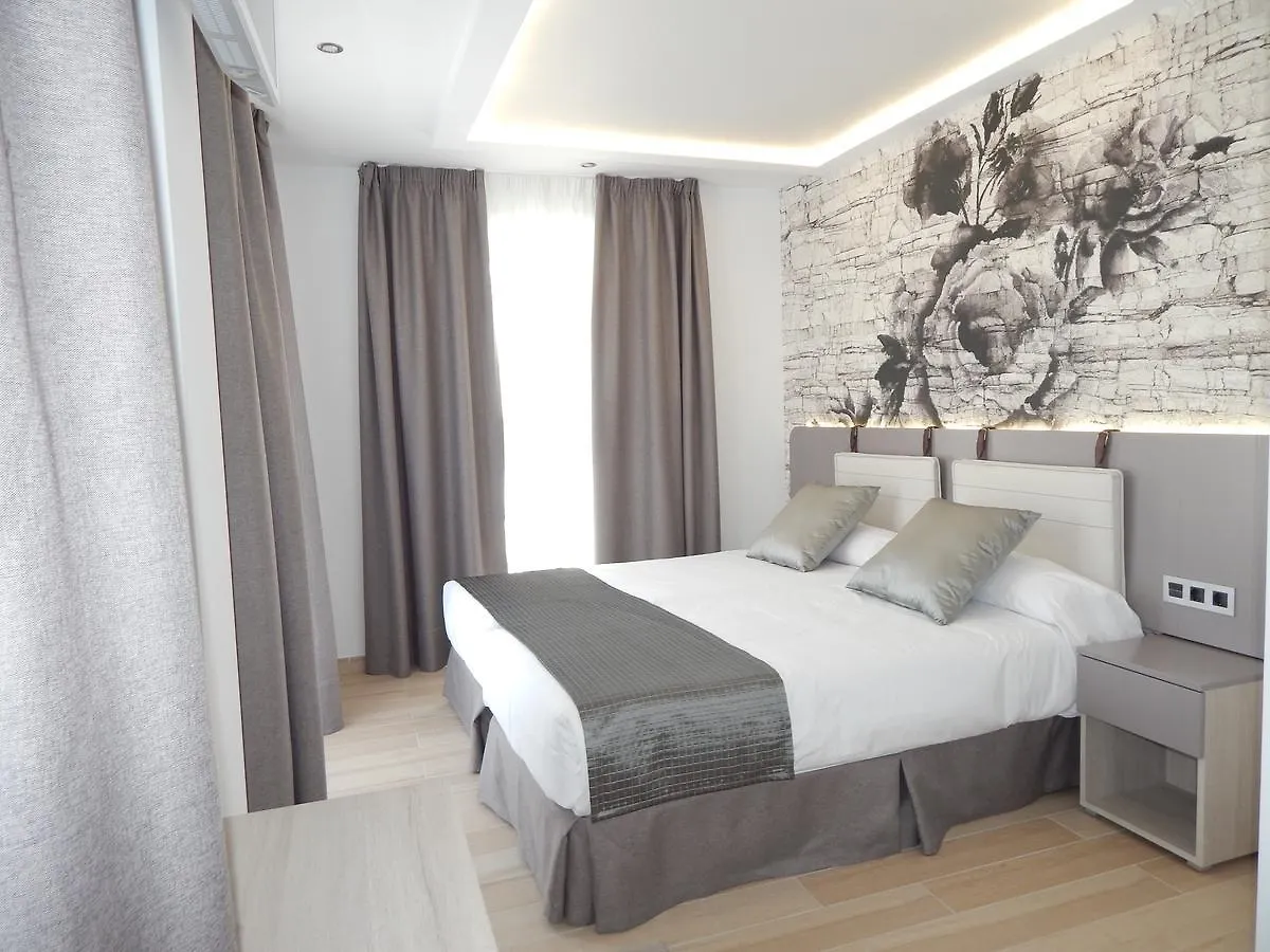 Guest house Hostal Boutique Dona Carmen - Adults Recommended Nerja