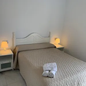 Rosas De Capistrano , Nerja Spanien